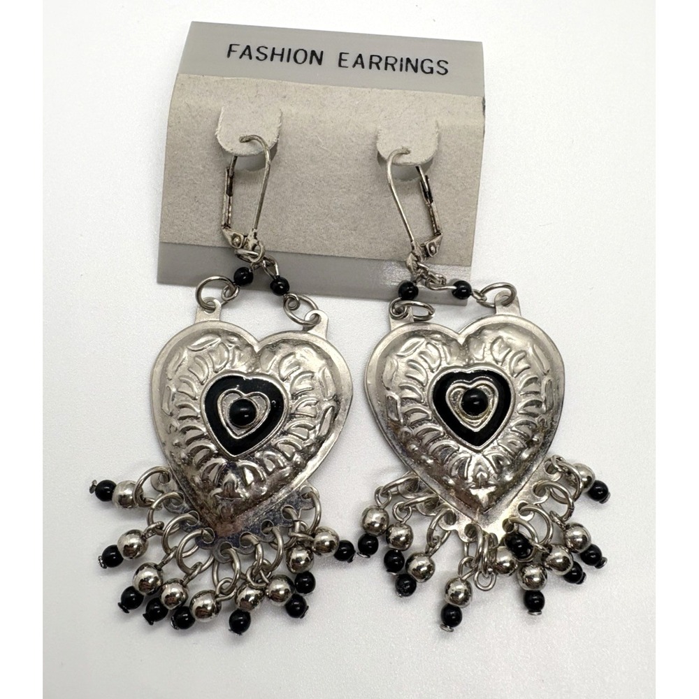 Vintage Silver Tone & Black‎ Heart Dangle Drop Pierced Leverback Earrings Korea
